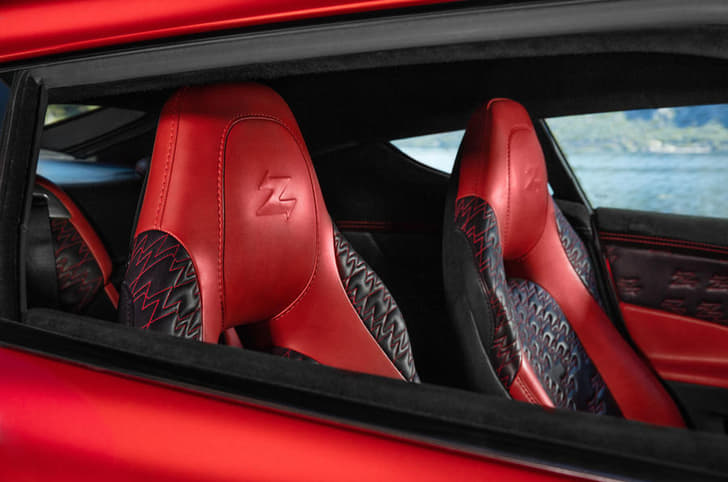 Aston Martin Vanquish Zagato Coupé photo gallery