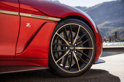 Aston Martin Vanquish Zagato Coupé photo gallery