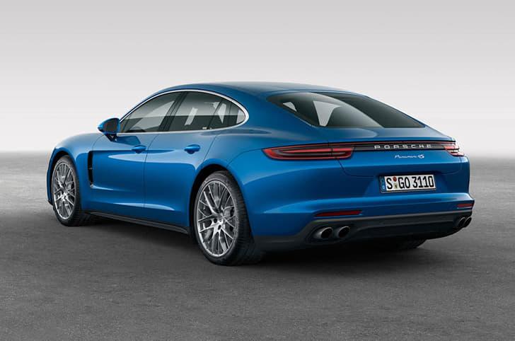 The all-new liftback-style sedan replaces today’s seven-year-old model.