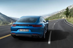 A more curved roofline has reduced the height above the rear passenger compartment by 20mm.