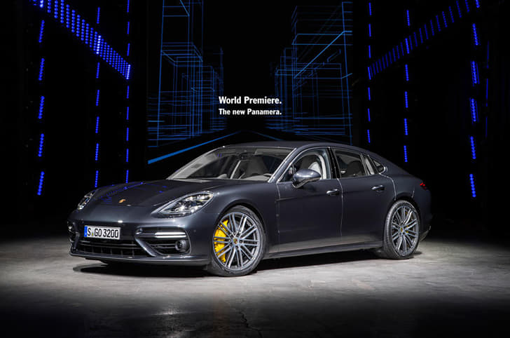 New Porsche Panamera photo gallery