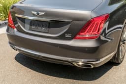 Genesis G90 photo gallery