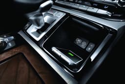 Genesis G90 photo gallery