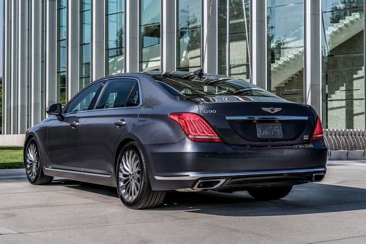 Genesis G90 photo gallery
