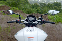 2016 Benelli TNT 600i ABS photo gallery