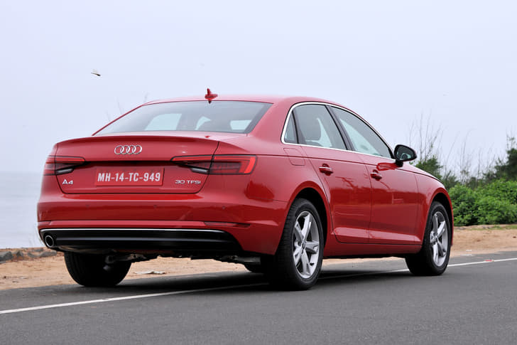 New Audi A4 photo gallery
