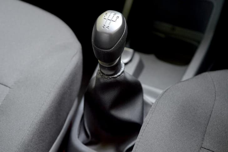 2016 Renault Kwid 1.0 photo gallery