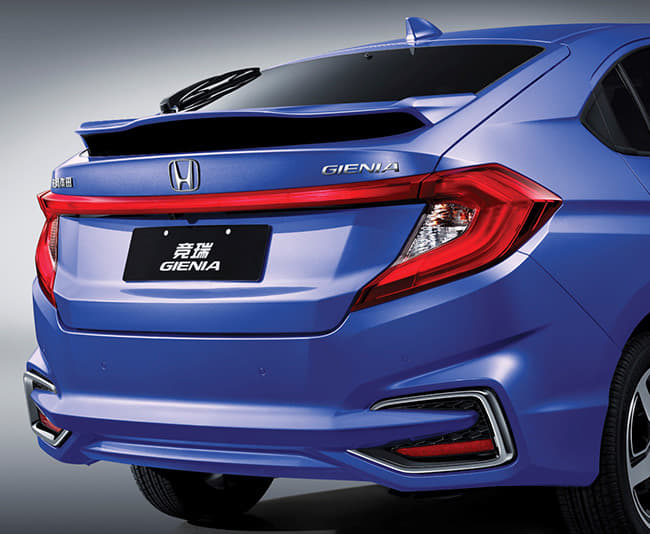 Honda Gienia hatchback photo gallery