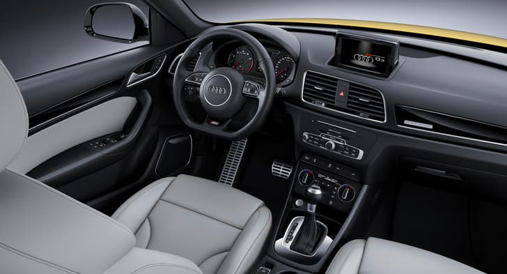 2017 Audi Q3 photo gallery