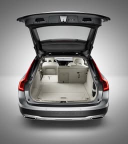 Volvo V90 Cross Country photo gallery