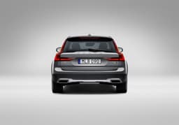 Volvo V90 Cross Country photo gallery