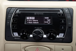 2016 Toyota Etios photo gallery