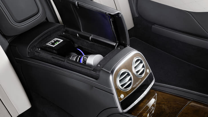 Mercedes-Maybach S600 Pullman Guard photo gallery