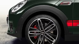 2017 Mini Clubman JCW photo gallery