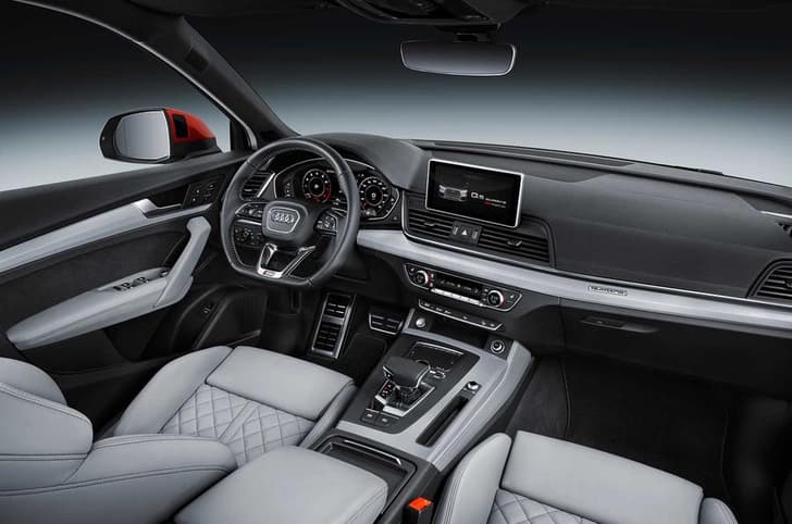 2017 Audi Q5 photo gallery
