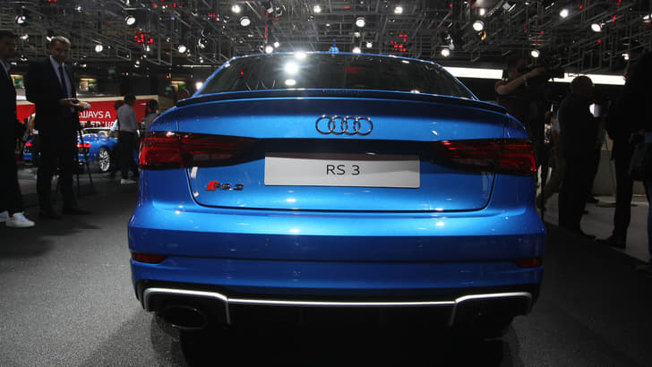 New Audi RS3 sedan photo gallery