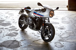 BMW R Nine T Pure, Racer photo gallery