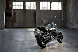 BMW R Nine T Pure, Racer photo gallery