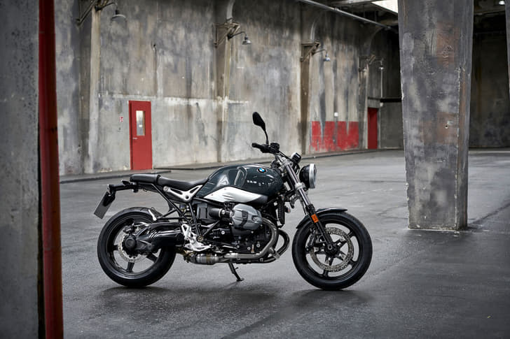 BMW R Nine T Pure, Racer photo gallery