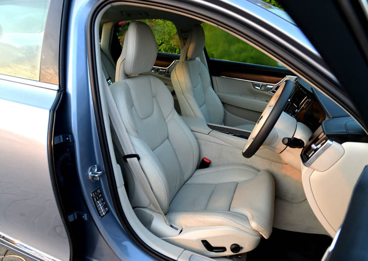 Volvo S90 photo gallery