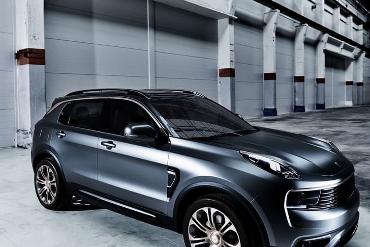 Lynk & Co 01 image gallery
