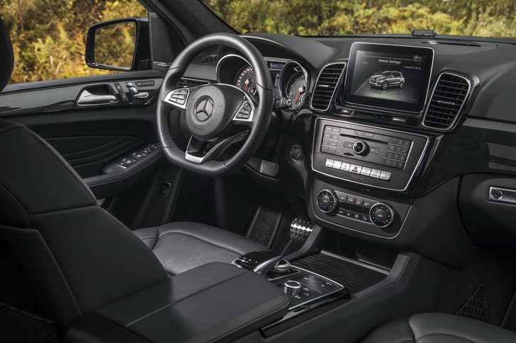 Mercedes Benz Gle Dashboard