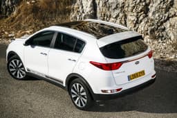 2016 Kia Sportage image gallery