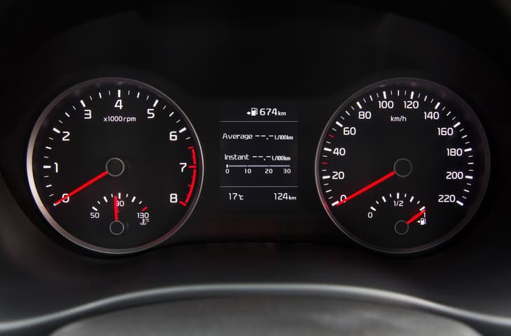 2016 Kia Rio hatchback image gallery