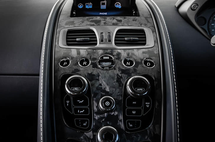 2017 Aston Martin Vanquish S image gallery