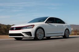 2017 Volkswagen Passat GT concept image gallery