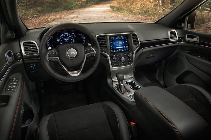 Jeep Grand Cherokee Trailhawk image gallery