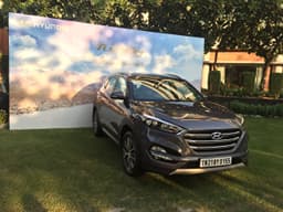 2016 Hyundai Tucson image gallery