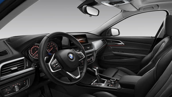 2017 BMW 1-series sedan image gallery