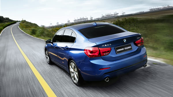 2017 BMW 1-series sedan image gallery