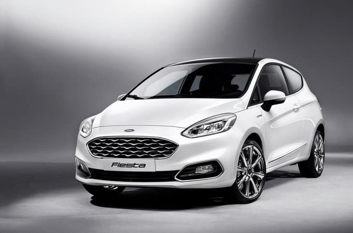 2017 Ford Fiesta image gallery