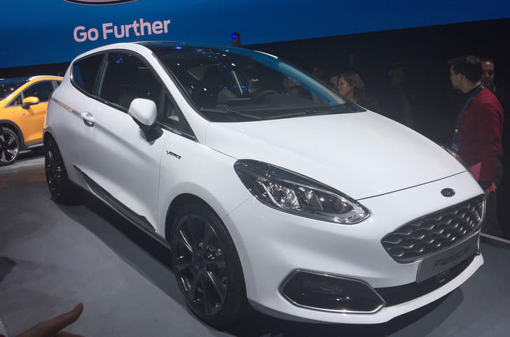 2017 Ford Fiesta image gallery