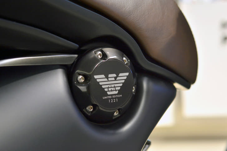 2016 Vespa 946 Emporio Armani image gallery