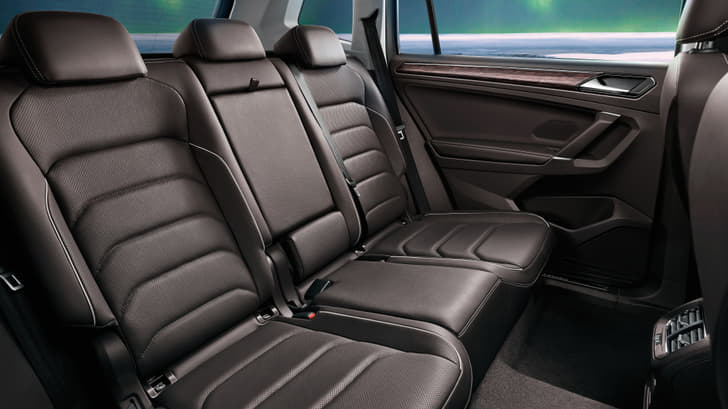 2017 Volkswagen Tiguan Allspace image gallery