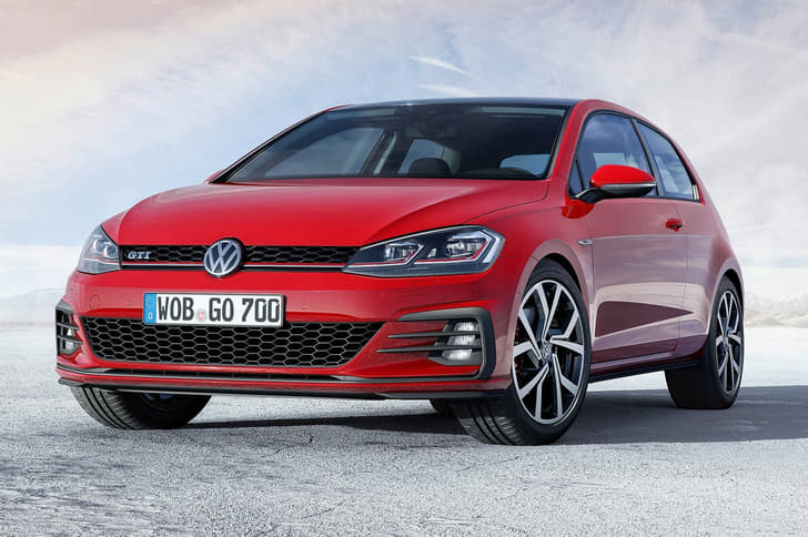 2017 Volkswagen Golf GTI image gallery