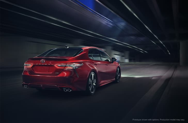 2017 Toyota Camry image gallery