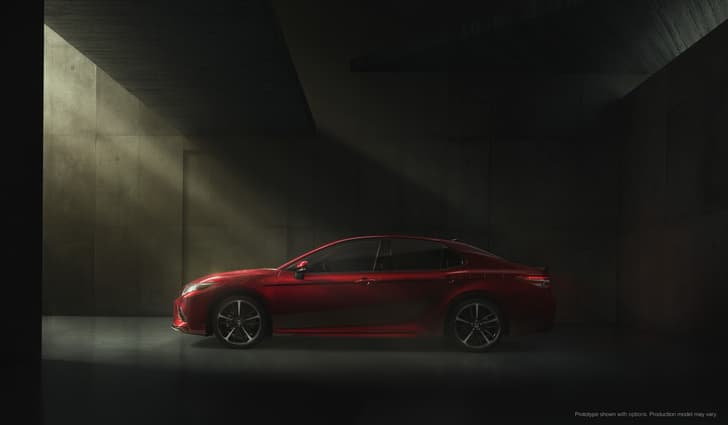 2017 Toyota Camry image gallery