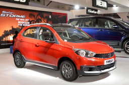 Tata Tiago.