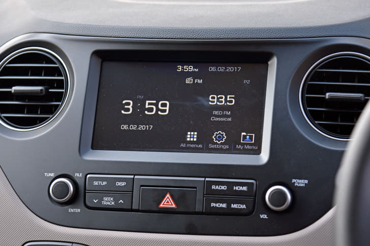 2017 Hyundai Grand i10 facelift image gallery