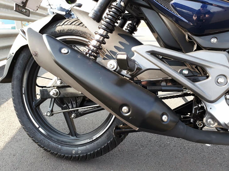 2017 Bajaj Pulsar 135LS image gallery