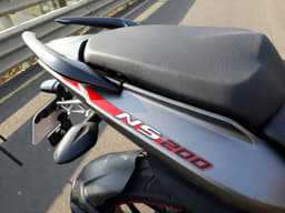 2017 Bajaj Pulsar NS200 image gallery