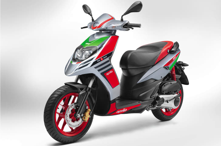 2017 Aprilia SR150 Race image gallery