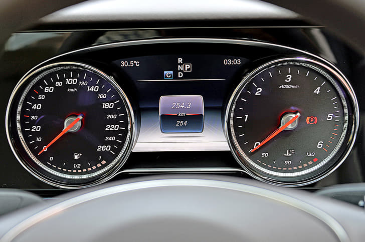 New 2017 Mercedes E-class long-wheelbase photo gallery