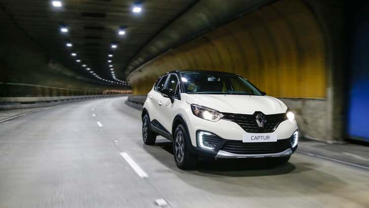 2017 Renault Captur image gallery