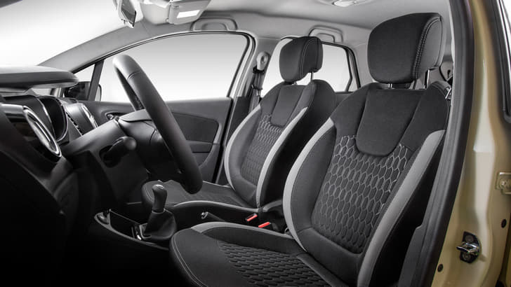 2017 Renault Captur image gallery