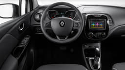 2017 Renault Captur image gallery